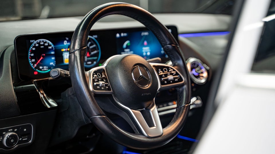 Mercedes EQA250 Progressive 5d