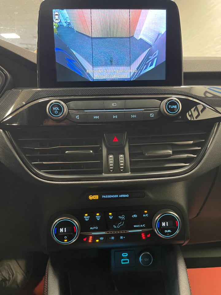 Ford Kuga 2,5 PHEV ST-Line X CVT 5d