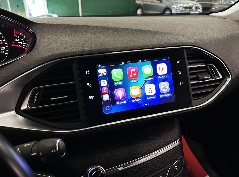 Peugeot 308 1,5 BlueHDi 130 Style SW 5d