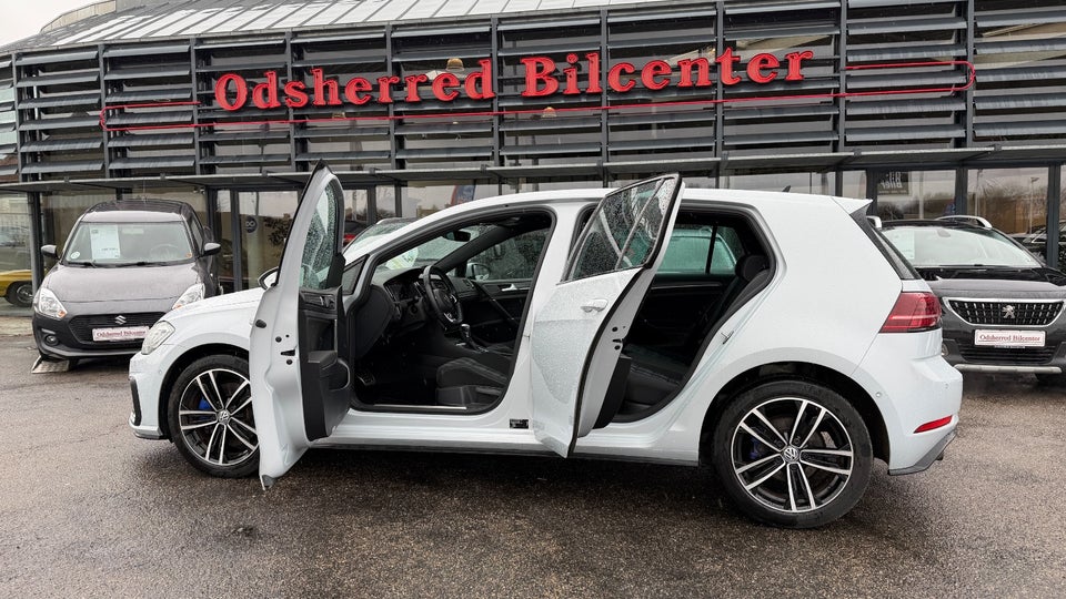 VW Golf VII 1,4 GTE DSG 5d