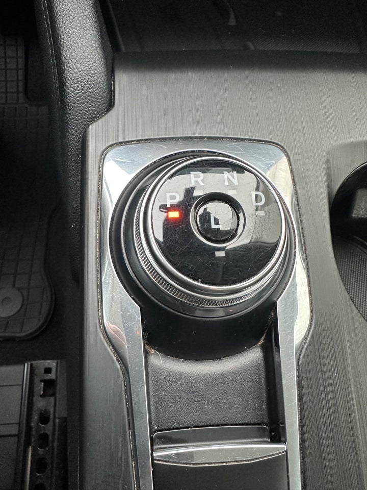 Ford Kuga 2,5 PHEV Trend CVT 5d