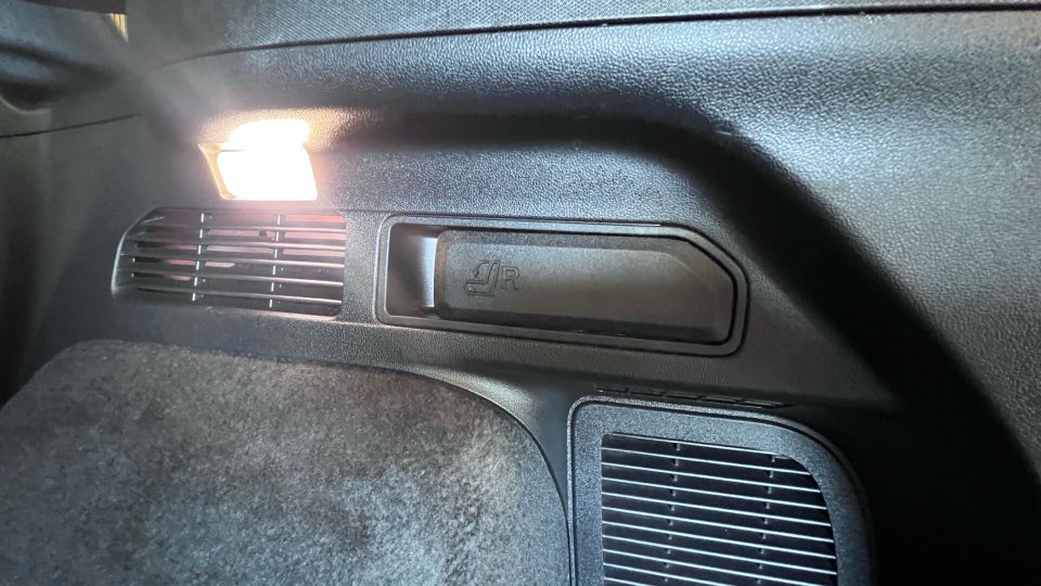 Ford Kuga 2,5 PHEV Titanium X CVT 5d