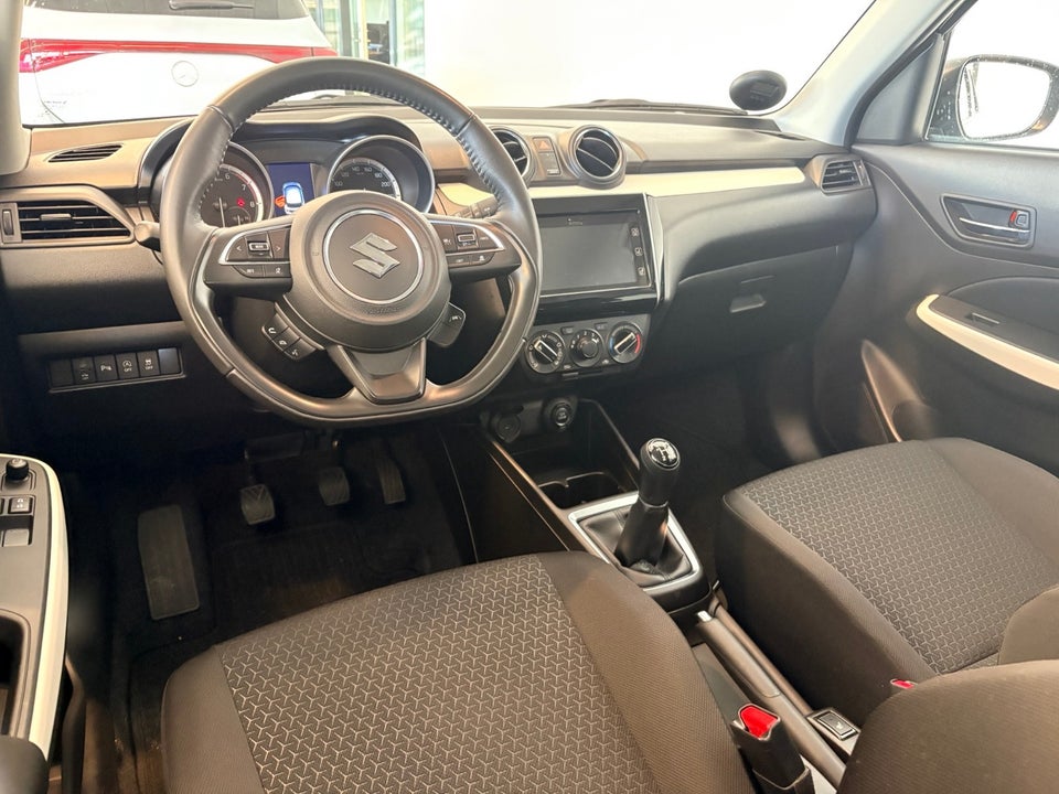 Suzuki Swift 1,2 mHybrid Action 5d