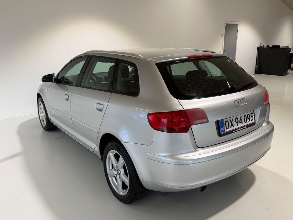 Audi A3 1,6 Ambition Sportback 5d