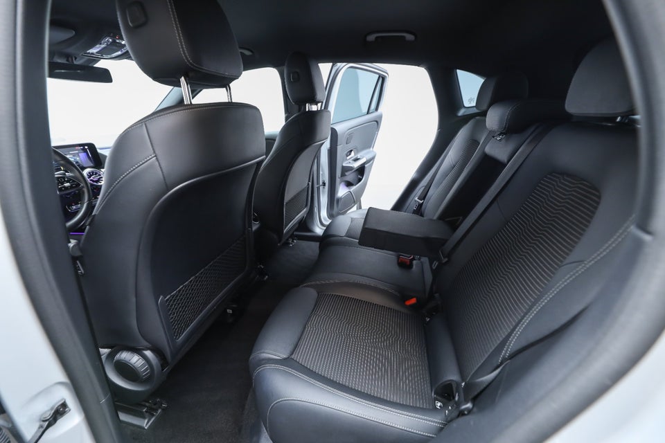 Mercedes EQA250 Progressive 5d