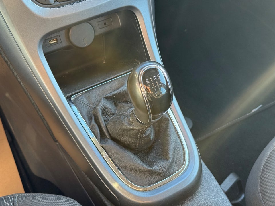 Opel Astra 1,4 T 140 Enjoy Sports Tourer 5d