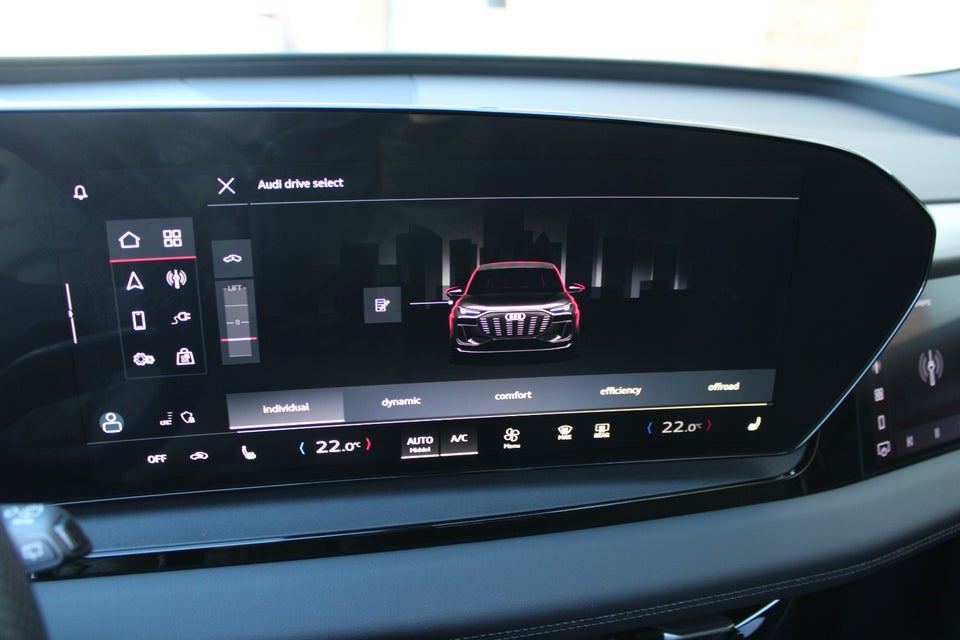 Audi Q6 e-tron S-line performance 5d
