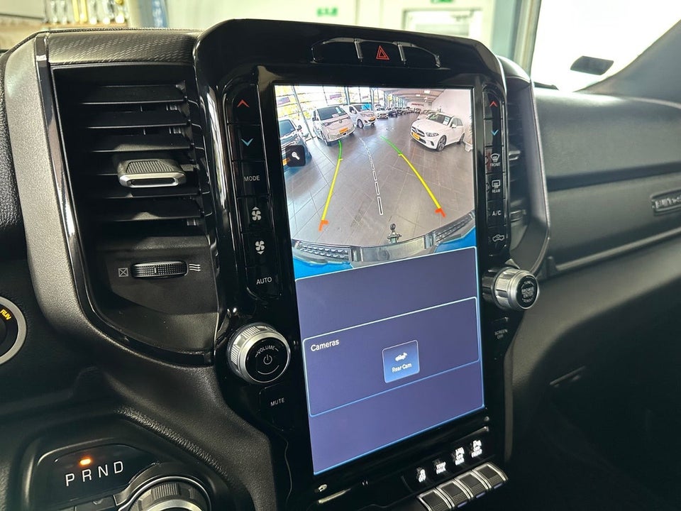 Dodge RAM 1500 5,7 V8 Hemi Big Horn Night aut. 4d