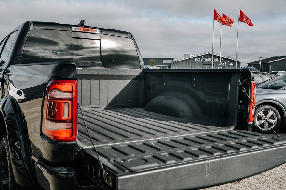 Dodge RAM 1500 5,7 V8 Laramie Crew Cab aut. 4x4 4d