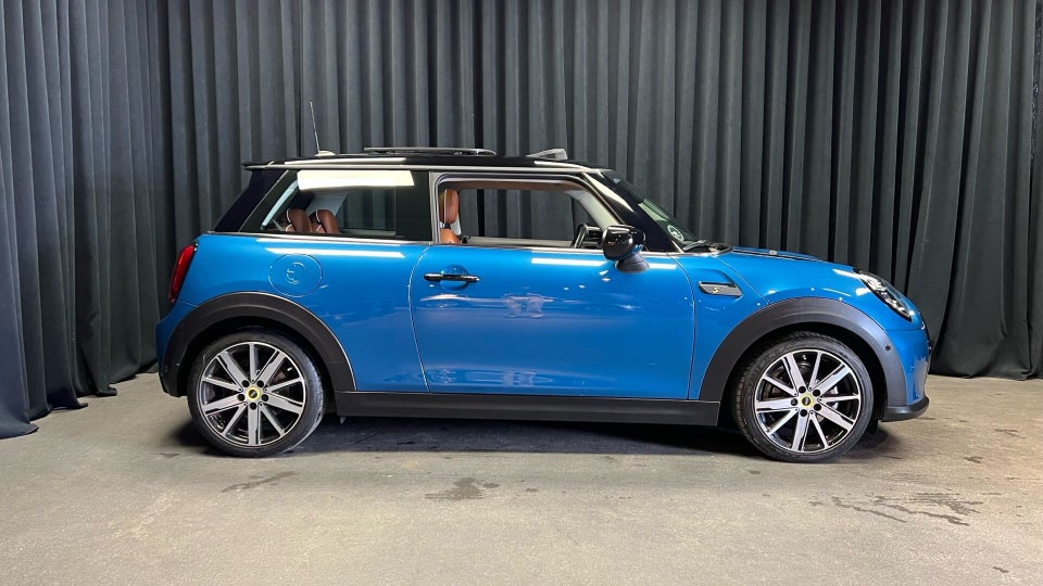 MINI Cooper SE Yours Lounge 3d