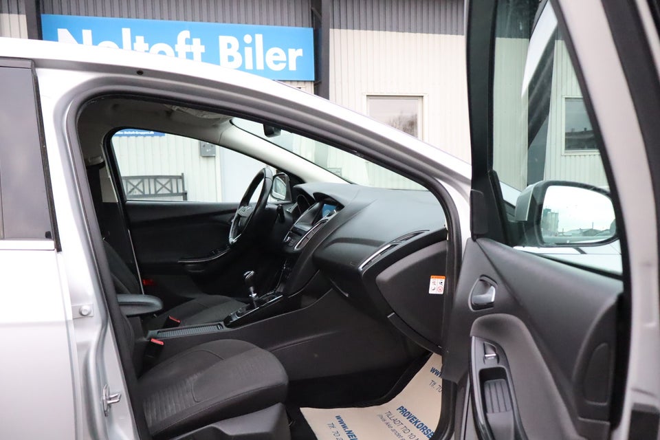 Ford Focus 1,0 EcoBoost Titanium Business stc. 5d