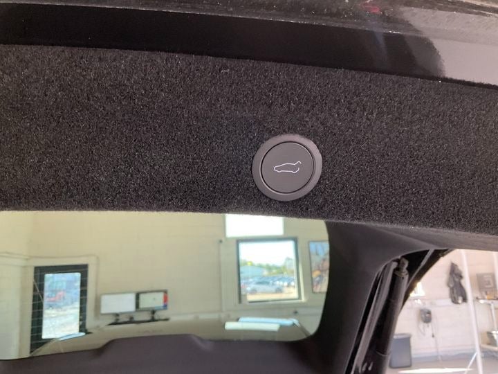 Tesla Model Y Long Range RWD 5d