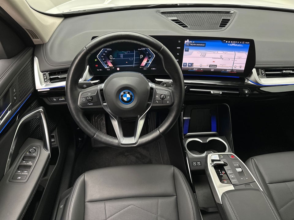 BMW iX1 xDrive30 X-Line 5d