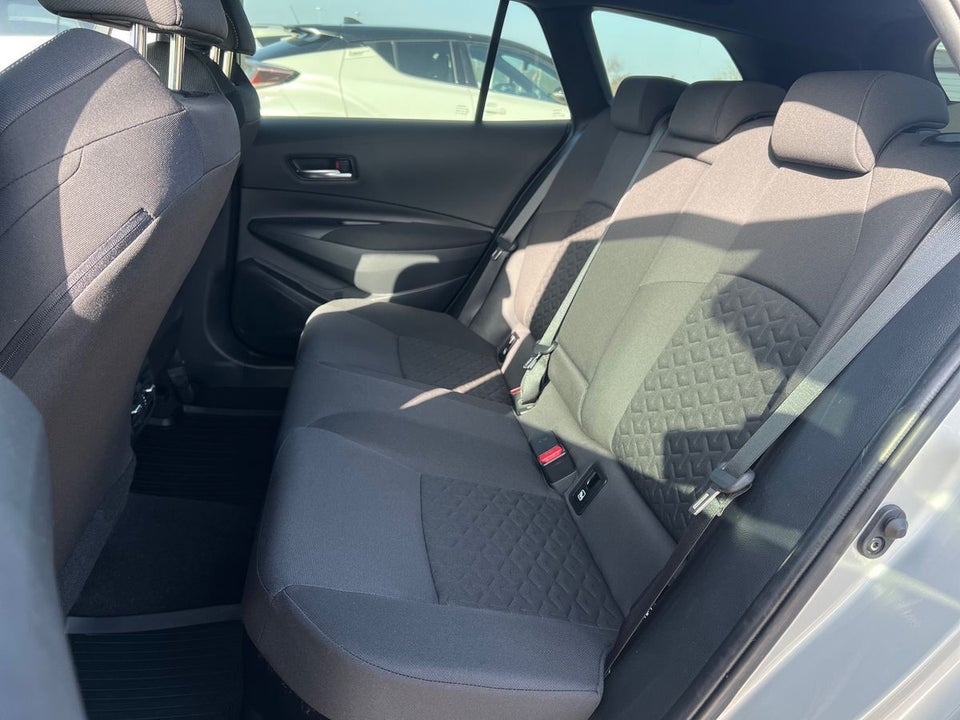 Toyota Corolla 1,8 Hybrid H3 Touring Sports MDS 5d