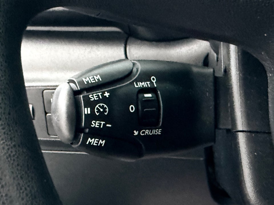 Citroën C3 1,2 PureTech 82 Iconic 5d