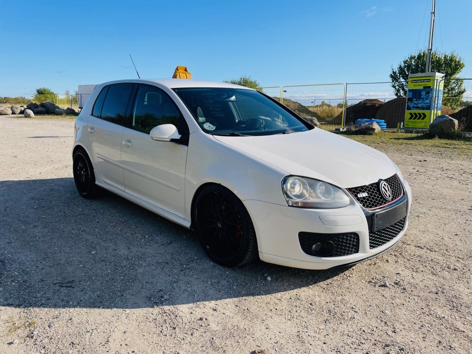 VW Golf V 2,0 GTi DSG 5d