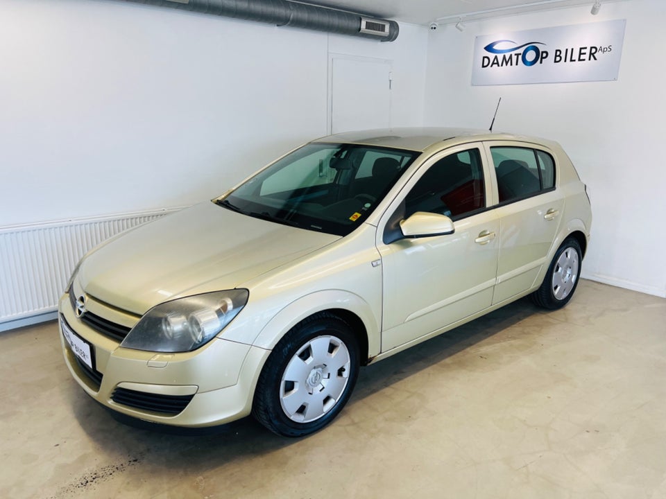 Opel Astra 1,4 16V Enjoy 5d