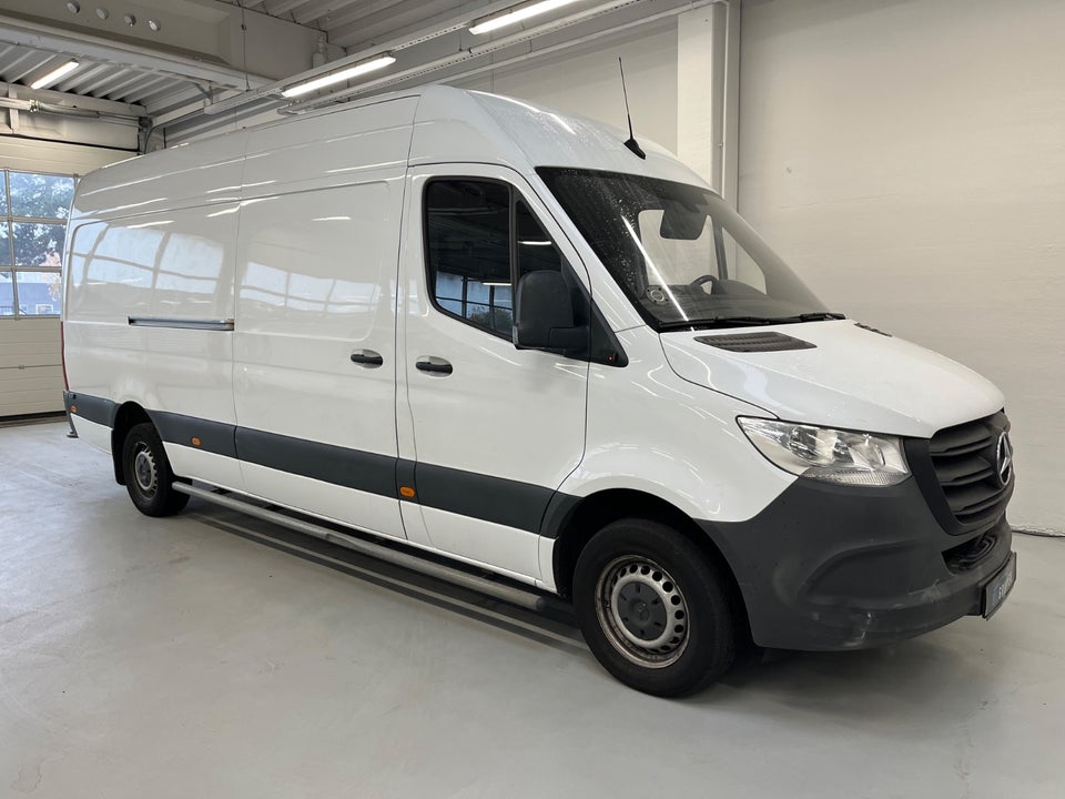 Mercedes Sprinter 317 2,0 CDi A3 Kassevogn aut. RWD