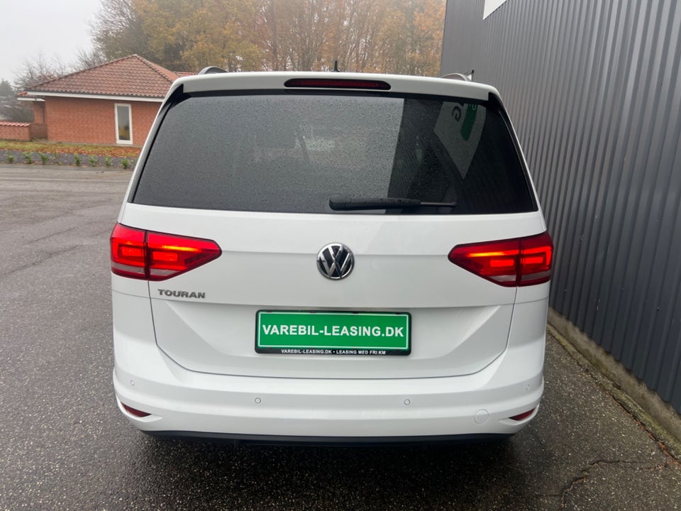 VW Touran 2,0 TDi 115 Highline DSG Van 5d