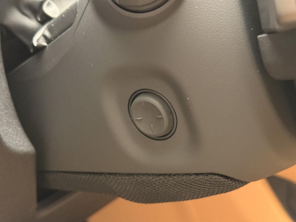 Lexus RZ350e 77 Executive 5d