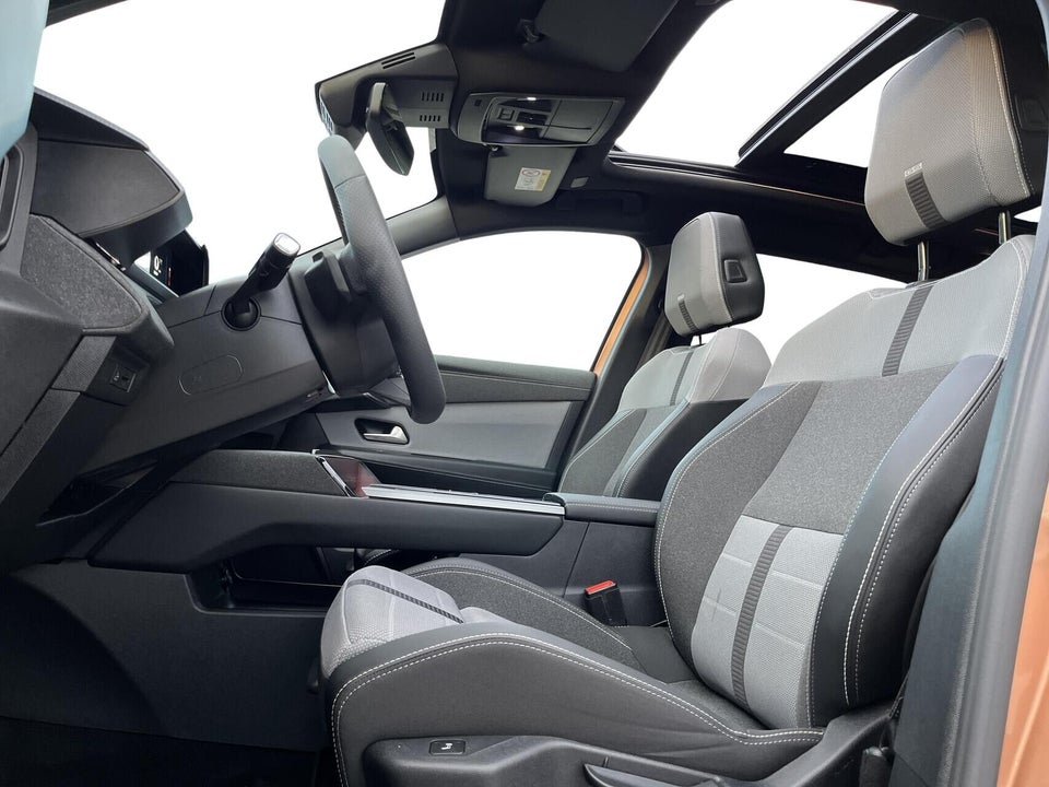 Opel Grandland-e 73 GS Sky 5d