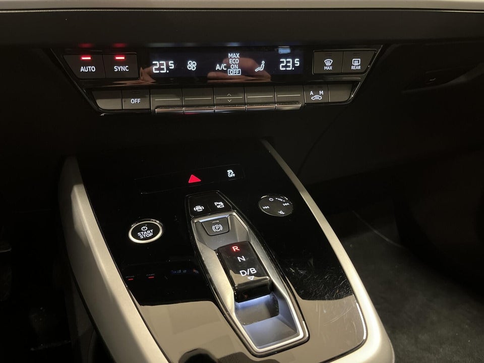 Audi Q4 e-tron 40  5d