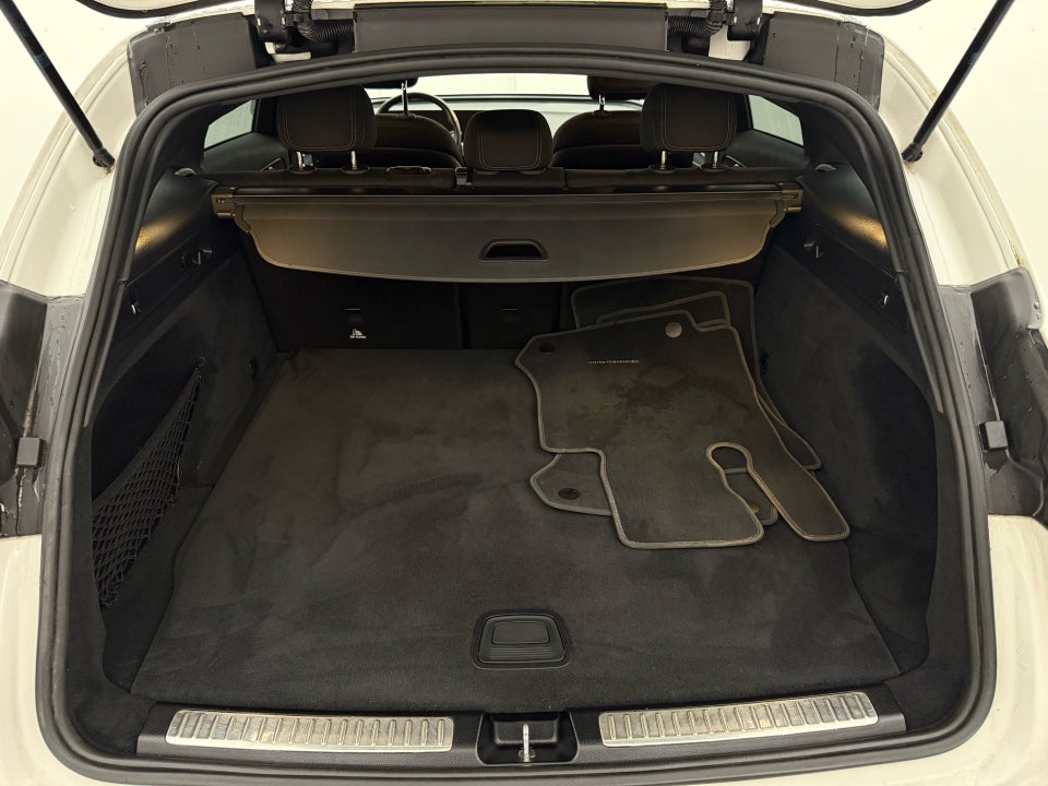 Mercedes EQC400 4Matic 5d