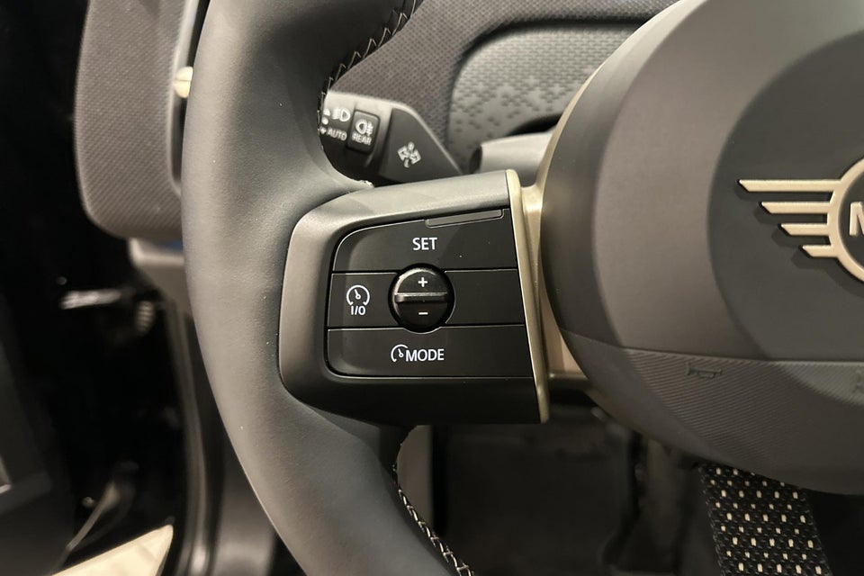 MINI Countryman SE Classic Trim M+ ALL4 5d