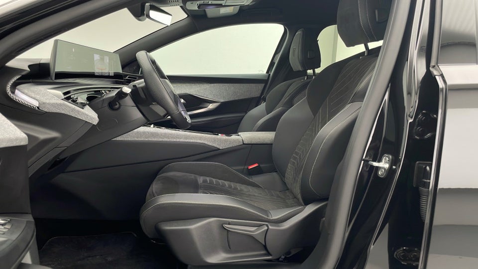 Peugeot e-5008 77 GT 7prs 5d