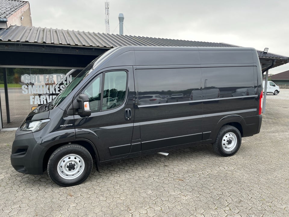 Fiat Ducato 33 2,3 MJT 140 Kassevogn L2H2 Pro+ aut.