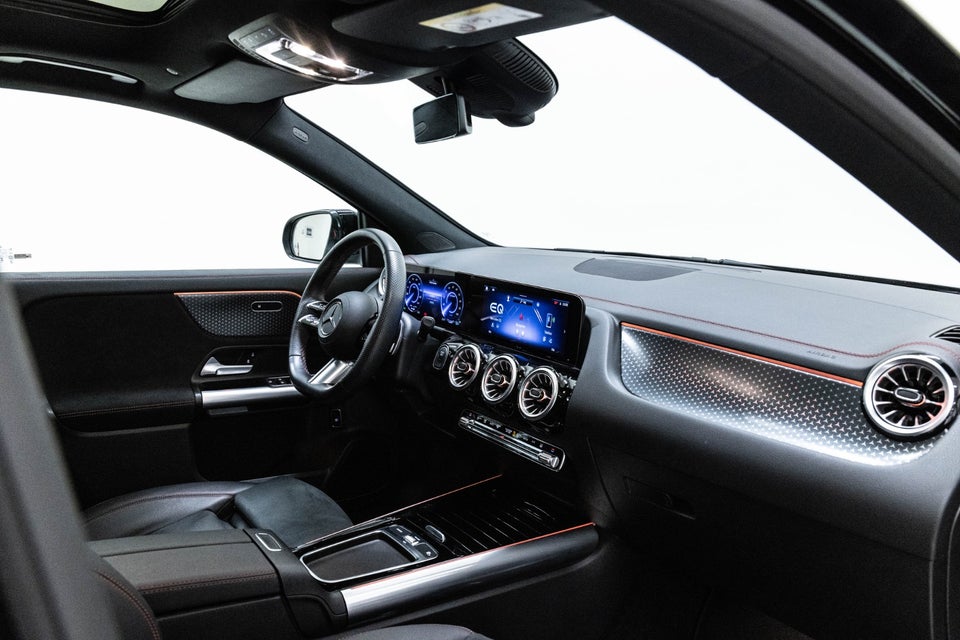 Mercedes EQA250+ AMG Advance Plus 5d