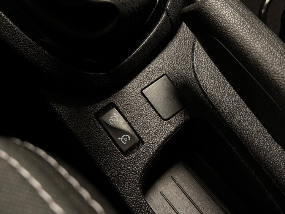 Renault Clio IV 0,9 TCe 90 Limited Sport Tourer 5d