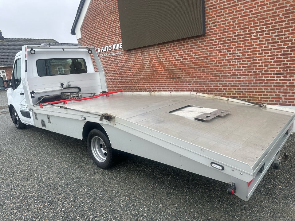 Renault Master IV T35 2,3 dCi 165 L4 Chassis Tekno RWD