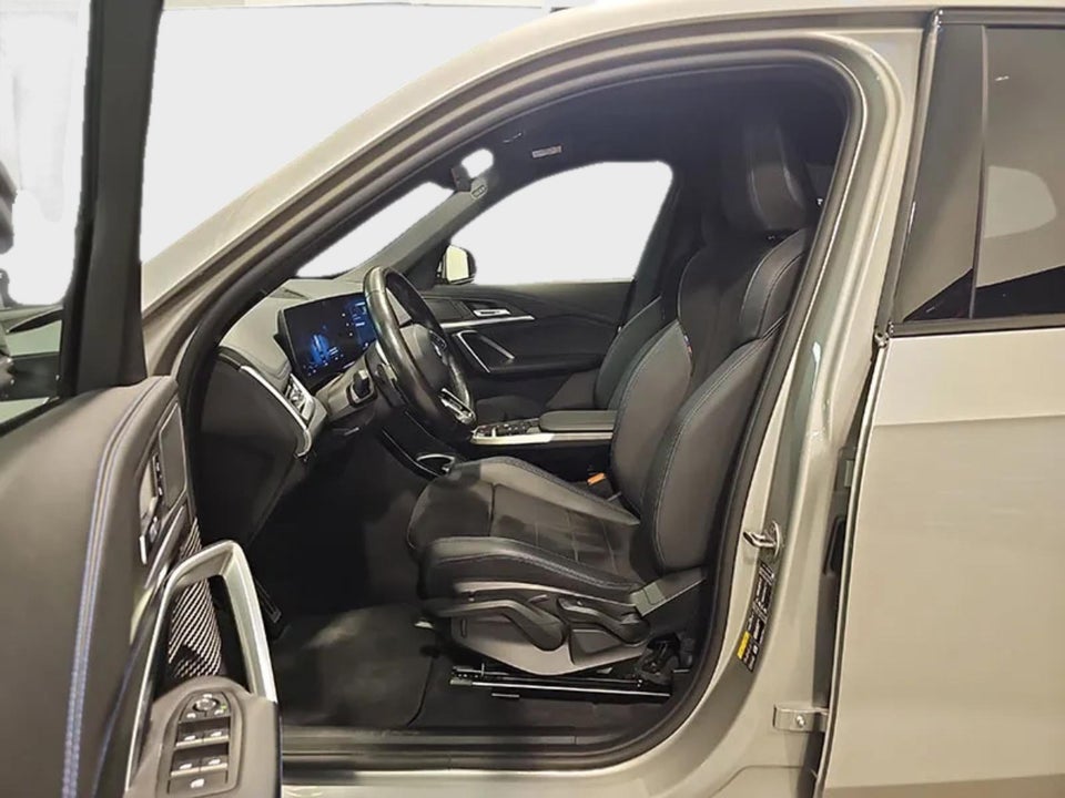 BMW iX1 eDrive20 M-Sport 5d