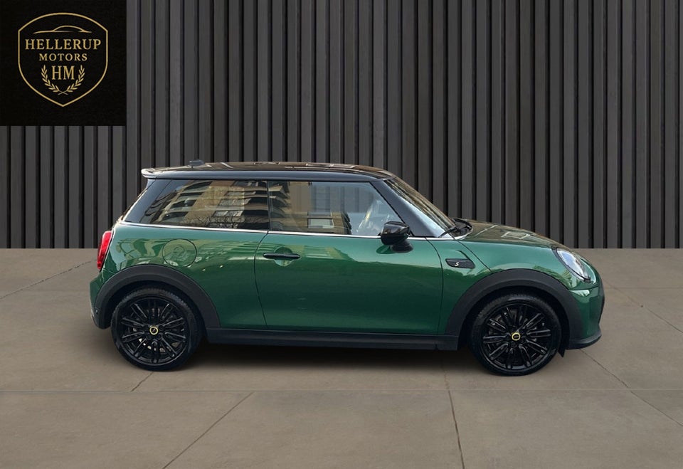 MINI Cooper SE Classic Trim 3d