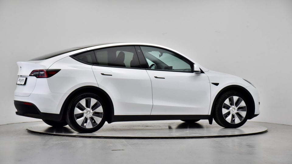 Tesla Model Y RWD 5d