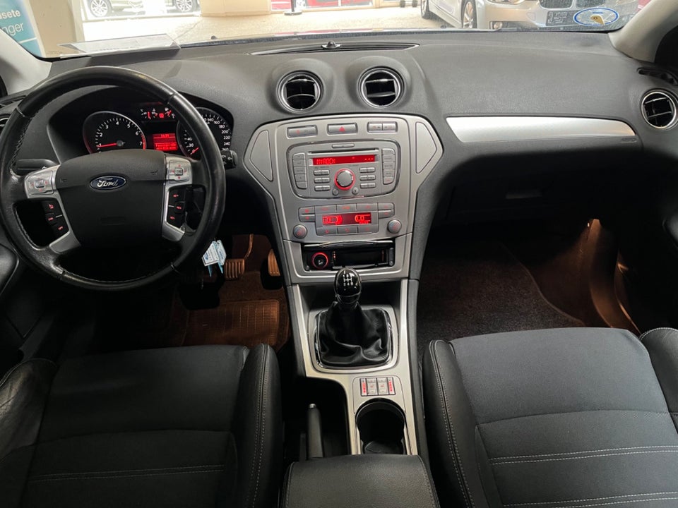 Ford Mondeo 1,6 Ti-VCT 110 Trend 5d