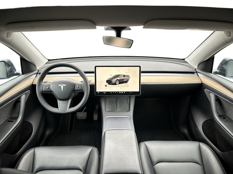 Tesla Model Y Long Range AWD 5d