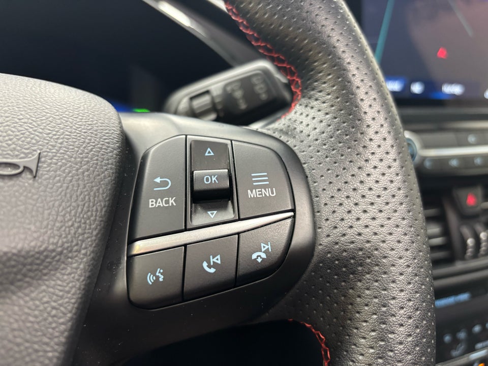 Ford Kuga 2,5 PHEV ST-Line X CVT 5d