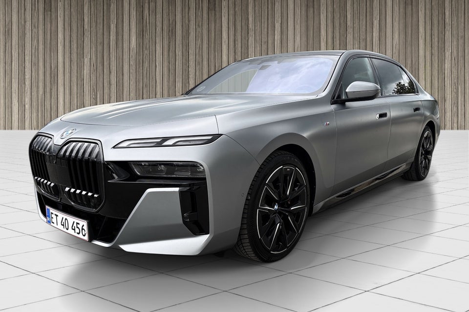 BMW i7 xDrive60 M-Sport 4d