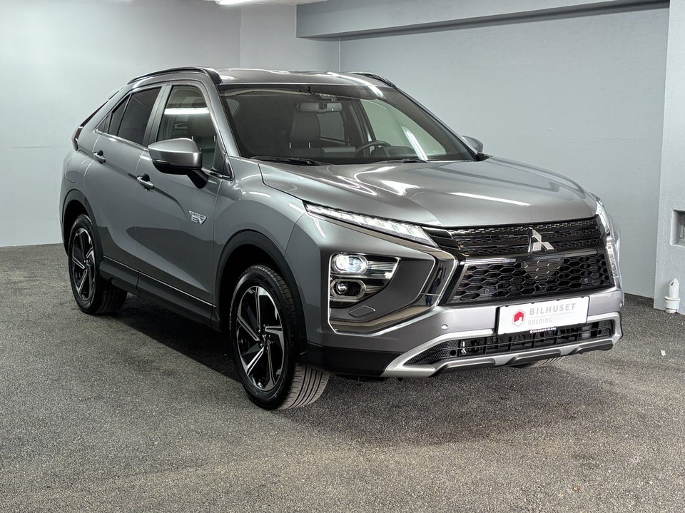 Mitsubishi Eclipse Cross 2,4 PHEV Sport Tech CVT 4WD 5d