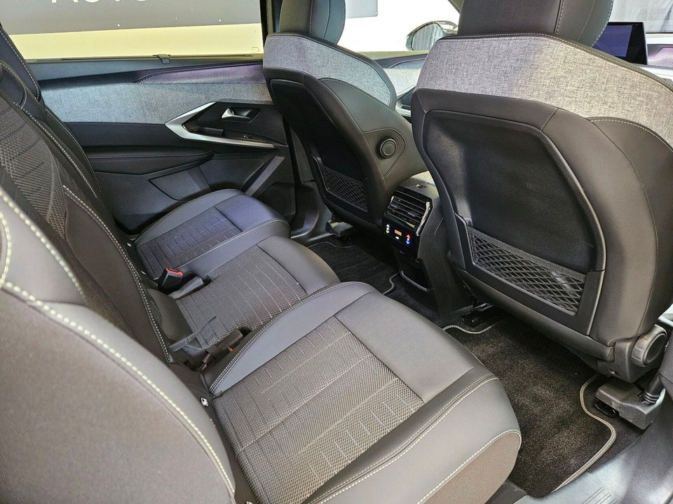 Peugeot e-5008 77 GT Pack 7prs 5d