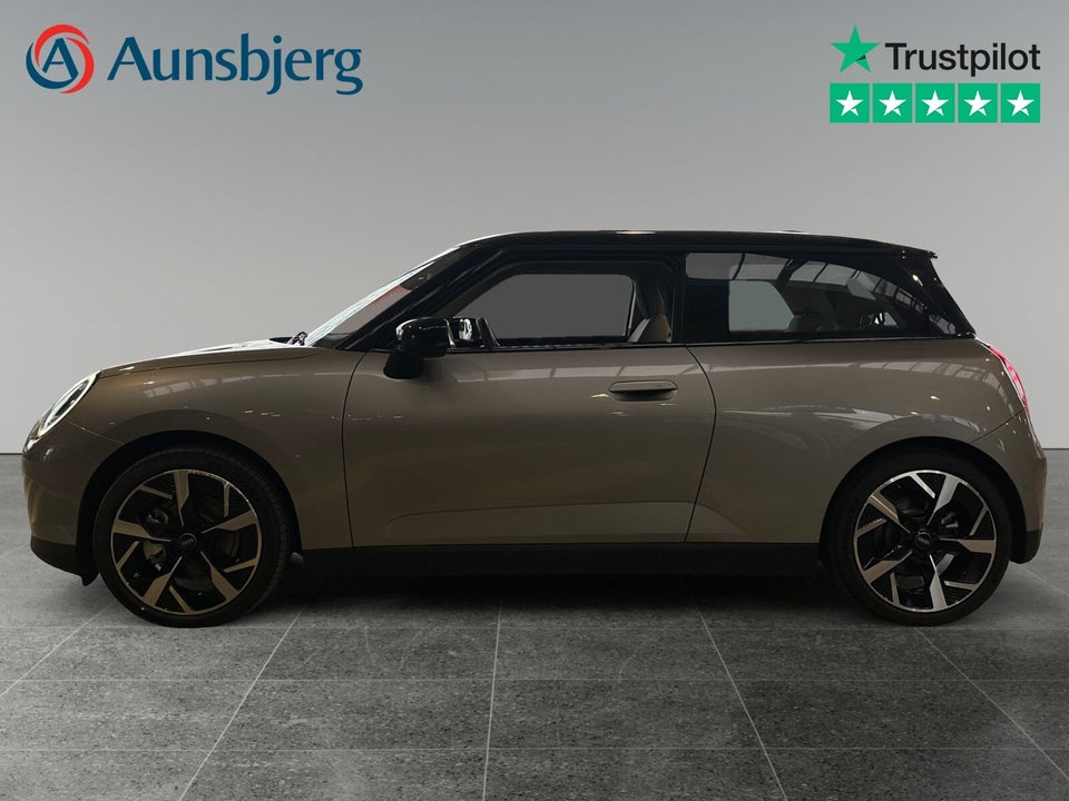 MINI Cooper E Classic Trim S 3d