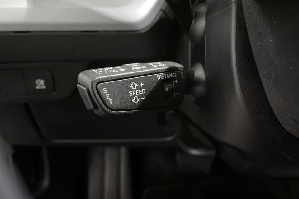 Audi Q4 e-tron 40 Attitude 5d