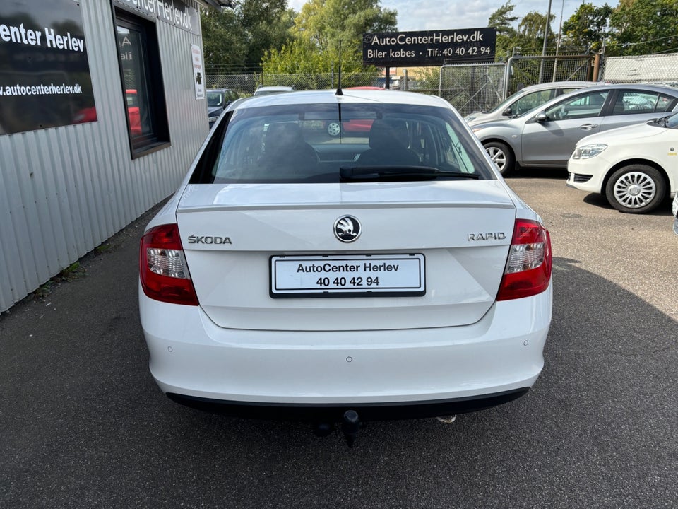 Skoda Rapid 1,4 TSi 122 Elegance DSG 5d