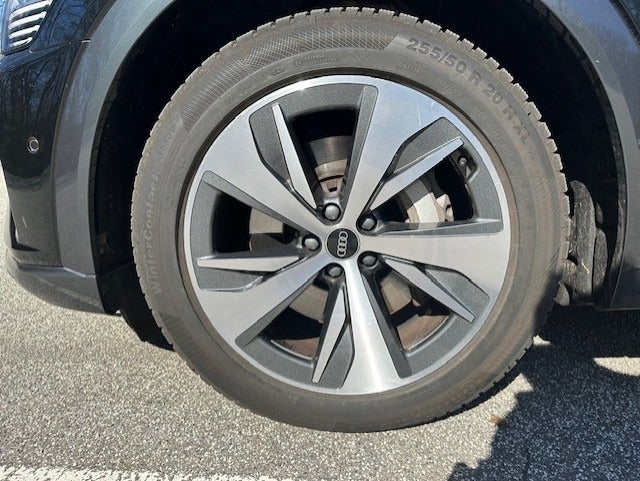 Audi Q8 e-tron 50 Advanced quattro 5d