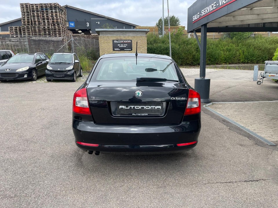 Skoda Octavia 1,4 TSi 122 Ambiente GreenTec 5d