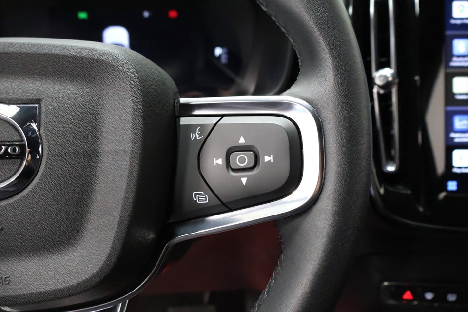 Volvo XC40 P6 ReCharge Core 5d