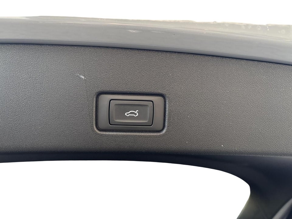 Audi Q4 e-tron 45 Progress quattro 5d