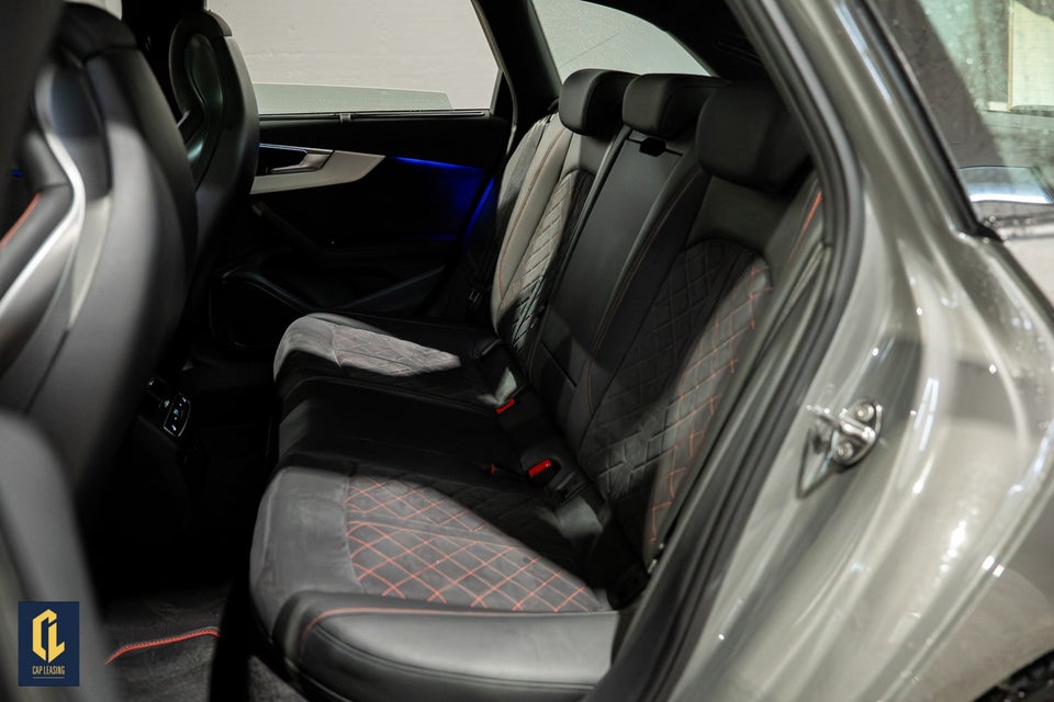 Audi A4 40 TFSi S-line plus Avant S-tr. 5d